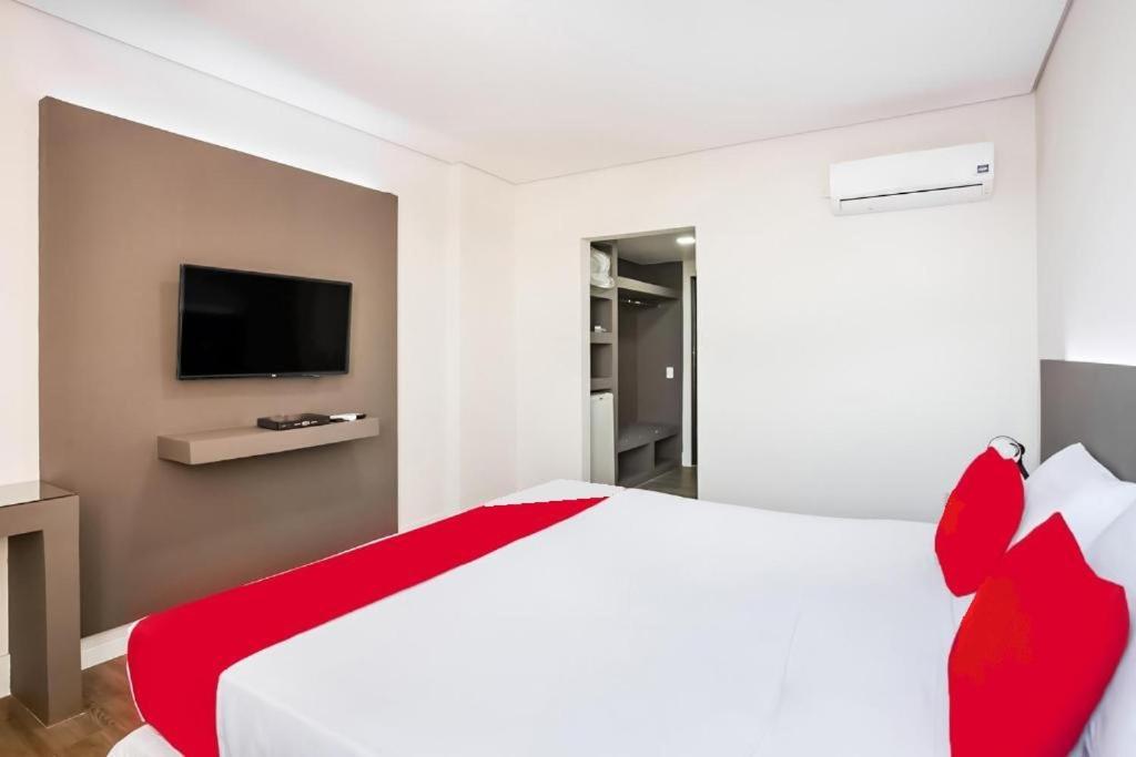 Hotel Interamericana Extérieur photo